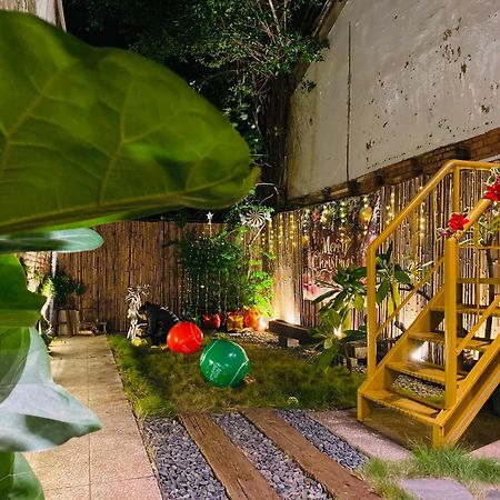 捉鳳凰 台南百年老宅包棟導覽民宿系列catchphoenix Centennial Guesthouse Eksteriør bilde