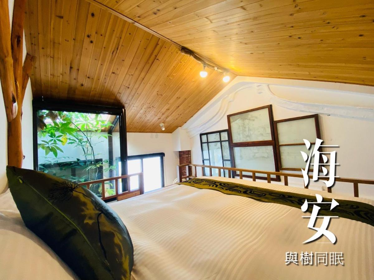 捉鳳凰 台南百年老宅包棟導覽民宿系列catchphoenix Centennial Guesthouse Eksteriør bilde