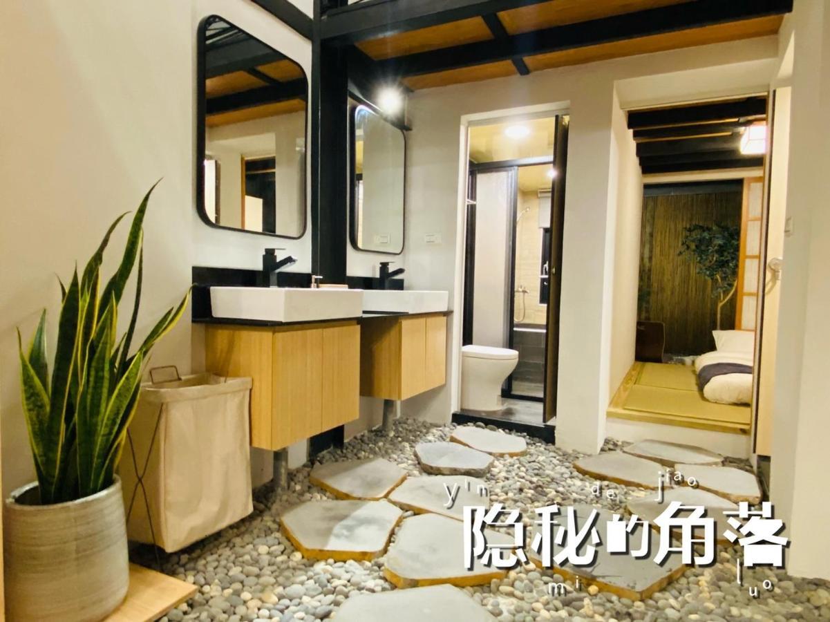 捉鳳凰 台南百年老宅包棟導覽民宿系列catchphoenix Centennial Guesthouse Eksteriør bilde