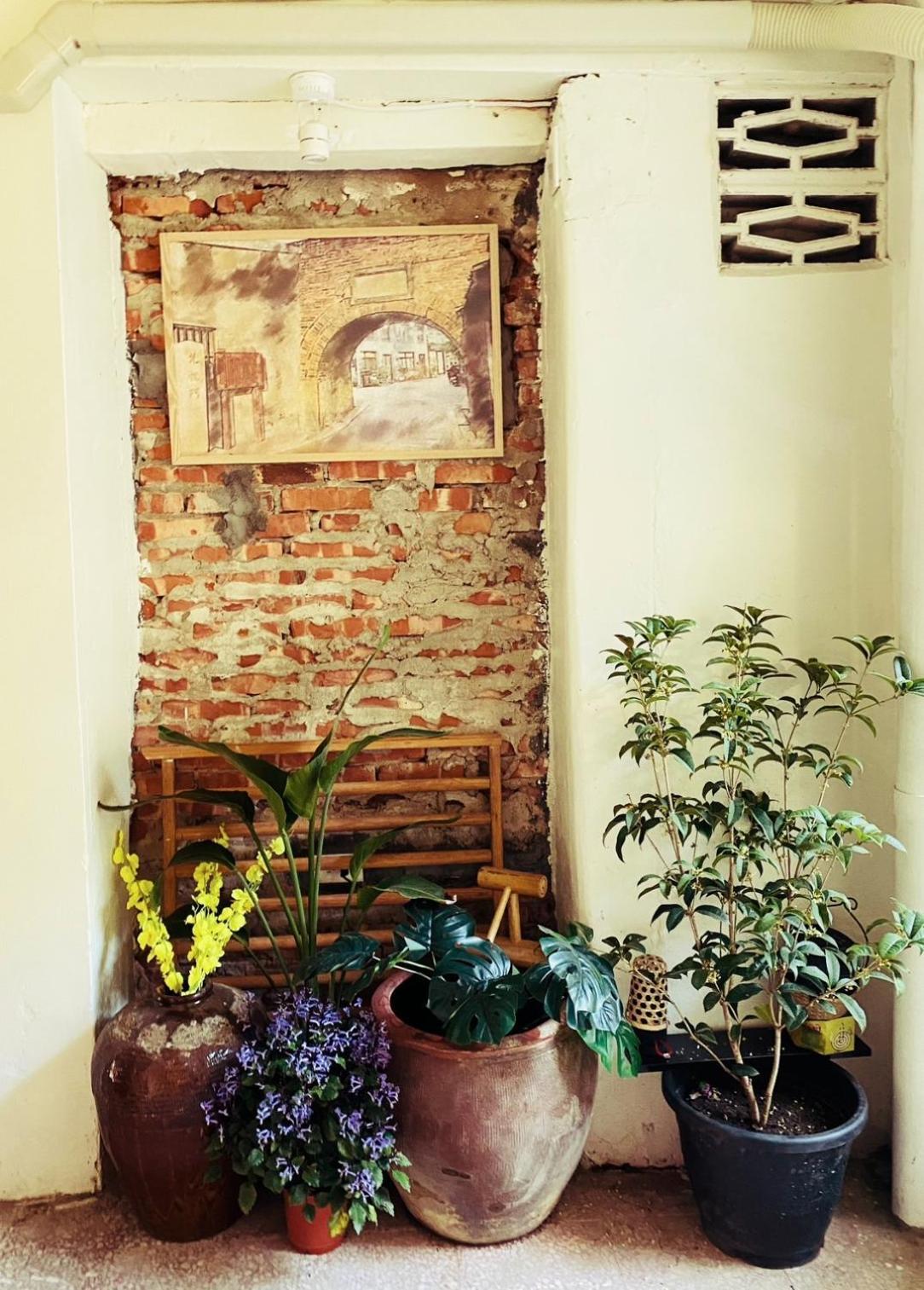 捉鳳凰 台南百年老宅包棟導覽民宿系列catchphoenix Centennial Guesthouse Eksteriør bilde